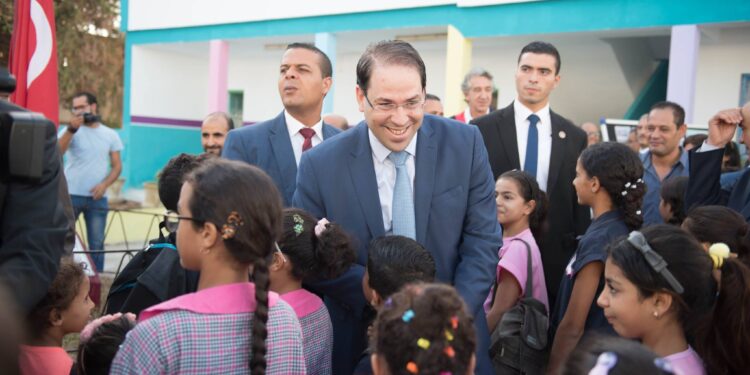 Youssef Chahed refuse de commenter le gel de son adhésion à Nidaa Tounes