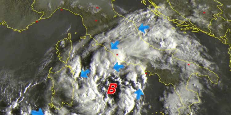 L'Italie met en garde contre un "cyclone tropical" en M&eacute;diterran&eacute;e