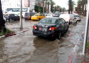 Inondations : La circulation bloqu&eacute;e &agrave; Tunis