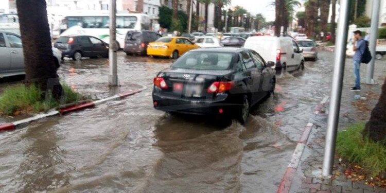 Inondations : La circulation bloquée à Tunis