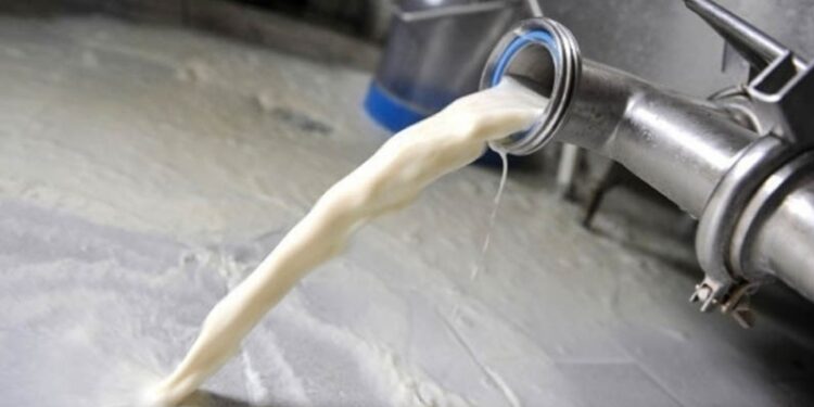 Lait : Les quantit&eacute;s import&eacute;es ne d&eacute;passeront pas les 6 millions de litres