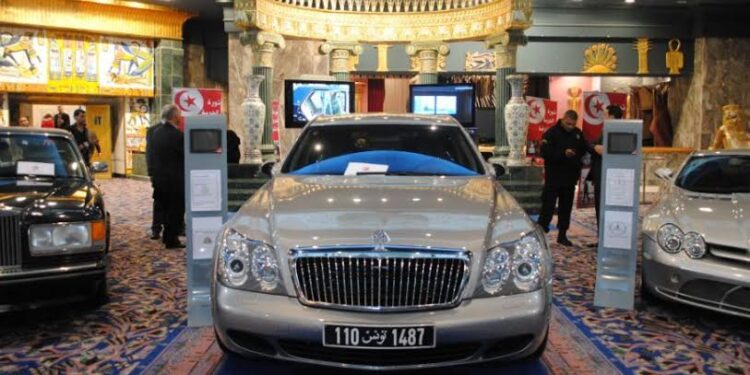 Biens confisqués : 11 voitures de luxe mises en vente