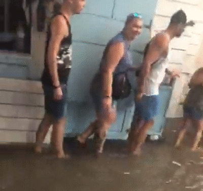 M&eacute;dina de Tunis : Tunisiens et touristes pris au pi&egrave;ge des pluies !