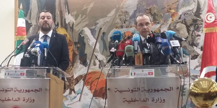A Tunis, Matteo Salvini promet des projets pour contrer l'immigration clandestine