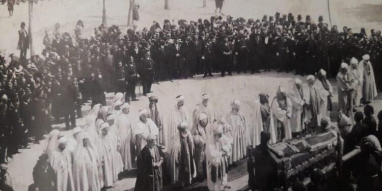 Une photo rare : Funérailles princières en 1906