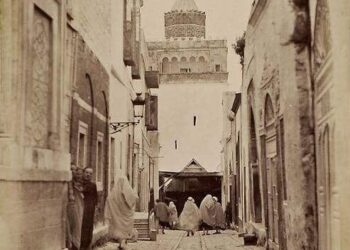 Une photo rare : La mosquée Zitouna du temps de l'ancien minaret