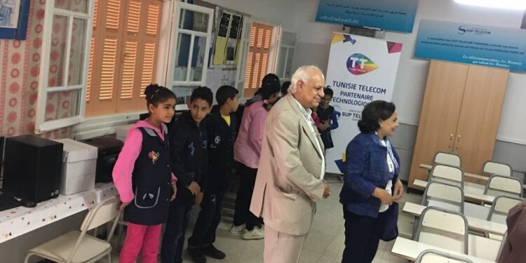 Sup Telecom en partenariat avec Tunisie Telecom se lance dans la connexion des établissement scolaires