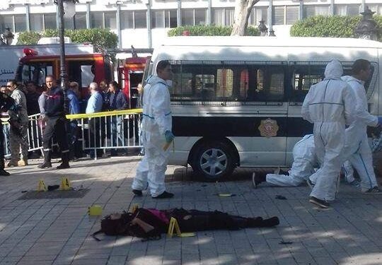 Attentat de Tunis : Qui est Mouna, la femme-kamikaze ?