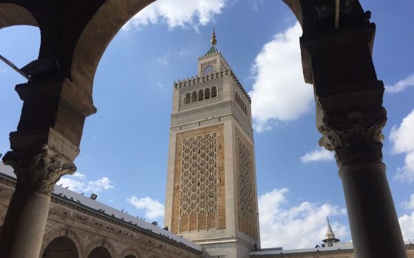 Syndicat des Imams : "Des individus suspects se rendent &agrave; la mosqu&eacute;e Zitouna"