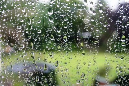INM : Pluies isolées et temporairement orageuses cet après-midi