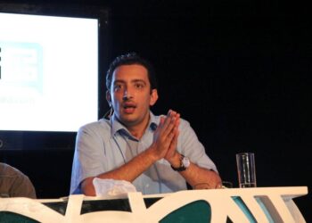Ayari &agrave; Chahed : "Il ne te reste qu'&agrave; mettre l&rsquo;&eacute;toile de David sur le drapeau tunisien !"