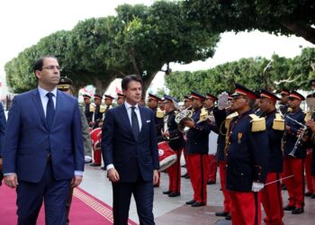 Youssef Chahed re&ccedil;oit le pr&eacute;sident du Conseil des ministres italien, Giuseppe Conte