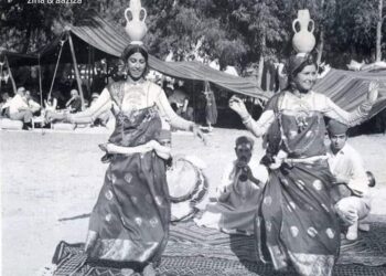 Nostalgies : Zina et Aziza, égéries de l'art populaire des sixties