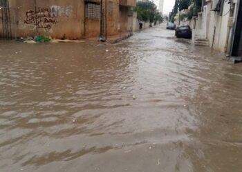 A Sfax, l'eau des pluies s'infiltre dans les maisons
