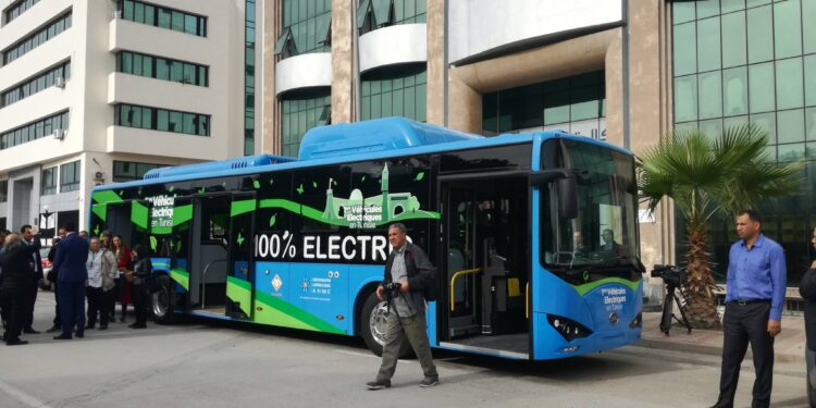 Le premier bus 100% électrique débarque en Tunisie