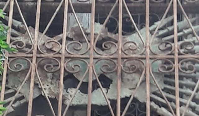 Loin des regards : Une trace allemande dans la médina de Tunis