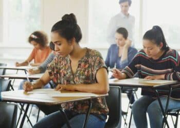 Le chômage des diplômés du supérieur touche deux fois plus les filles que les garçons !