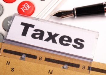 En Tunisie, une personne sur quatre fait sa d&eacute;claration d'imp&ocirc;ts, selon Safouane Ben A&iuml;ssa