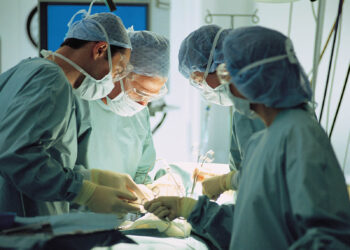 La Tunisie r&eacute;alise un nouvel exploit m&eacute;dical avec le remplacement de valves aortiques sans chirurgie