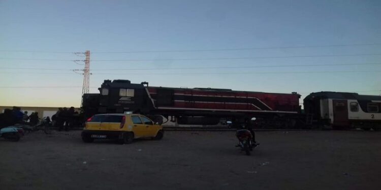 Tozeur: Une collision entre un train et un louage fait un mort et 4 blessés