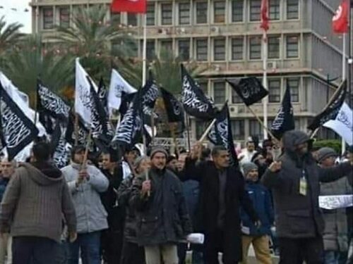 Lendemains de (dĂ©)fĂȘte nationale ou le 14 janvier des islamistes de tous bords