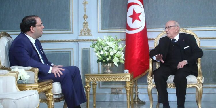 R&eacute;union &agrave; Carthage entre B&eacute;ji Caid Essebsi et Youssef Chahed