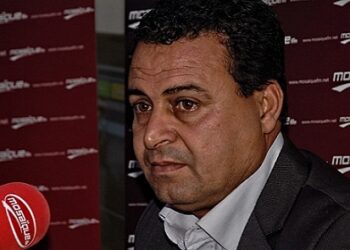 Maghzaoui : "Chahed aurait mieux fait de d&eacute;missionner pour se consacrer &agrave; son parti"