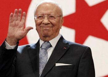 B&eacute;ji Caid Essebsi : "Je me porterai candidat &agrave; la pr&eacute;sidentielle si l&rsquo;int&eacute;r&ecirc;t de la Tunisie l&rsquo;exige"