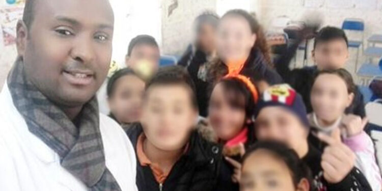 Tunisie : Arrestation d'une parente pour racisme contre un instituteur &agrave; Sfax