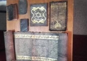 Tunisie : Saisie de manuscrits et anciens tomes de la Torah