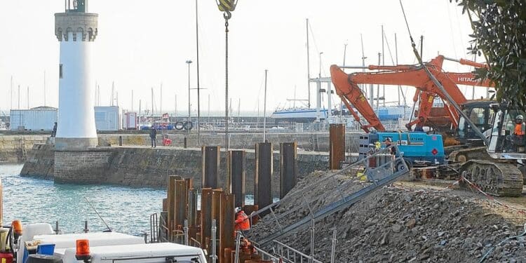 D&eacute;marrage, lundi, des travaux d'am&eacute;nagement du port maritime de Kal&acirc;at Landlous