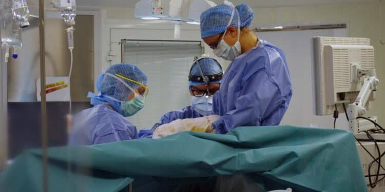 Refaire l'hymen : "Enqu&ecirc;te Exclusive" l&egrave;ve le voile sur le tabou du sexe en Tunisie