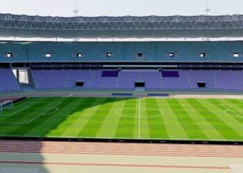 Enfin ! La pelouse du stade de Rad&egrave;s op&eacute;rationnelle