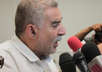 Zied El-Heni : "L&rsquo;UGTT doit indemniser ceux qui ont &eacute;t&eacute; impact&eacute;s par la gr&egrave;ve"