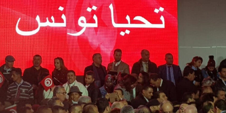 "Tahya Tounes" : Un peu de Ben Ali, un peu de Berlusconi et beaucoup de précipitation