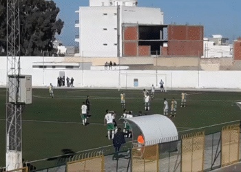 Tunisie : Un arbitre suspend le match durant l&rsquo;appel &agrave; la pri&egrave;re