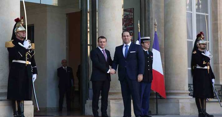 Macron promet de revoir &agrave; la hausse le nombre de touristes fran&ccedil;ais en Tunisie