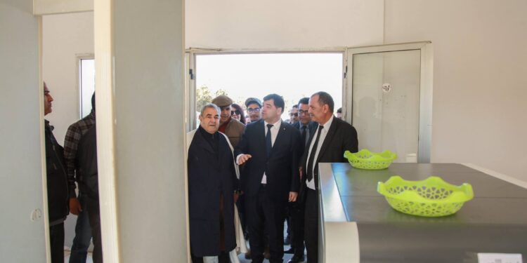 Tunisie : René Trabelsi inaugure un scanner à la Ghriba