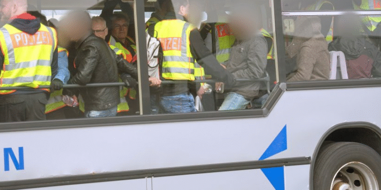 L'Allemagne a expulsé 369 Tunisiens en 2018