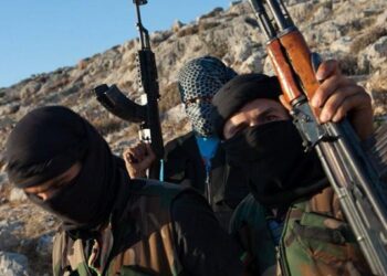 Environ 1000 terroristes tunisiens sont revenus des zones de conflit, selon Mokhtar Ben Nasr
