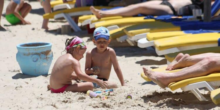 La Grande-Bretagne appelle ses ressortissants &agrave; visiter la Tunisie