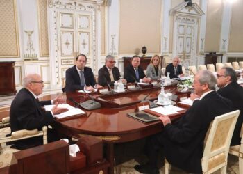 BCE-Chahed : Il y a de l'eau dans le gaz !