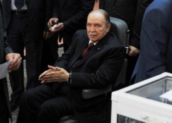 Abdelaziz Bouteflika renonce à briguer un 5e mandat