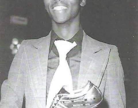 Mohieddine Habita : Pel&eacute; arabe au soulier d'or