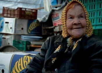 B&eacute;hija Sedkaoui : Une ic&ocirc;ne bizertine, doyenne des supporteurs tunisiens