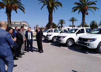 50 v&eacute;hicules tout-terrain, don de l'Italie &agrave; la Tunisie