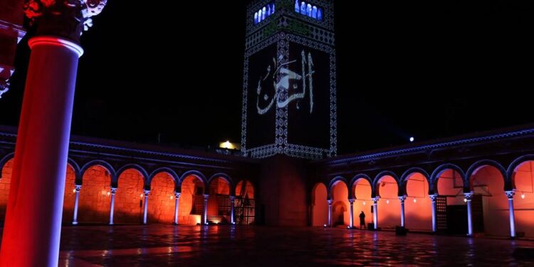 En photos, la mosquée Zitouna aux couleurs de « Tunis, capitale de la culture islamique »