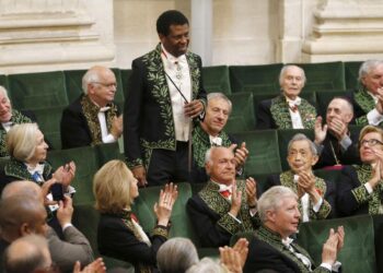L'Académie française approuve "enfin" la féminisation des noms de métiers