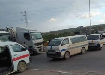 Tunisie : Liste des routes bloqu&eacute;es par les "taxistes" et "louagistes"