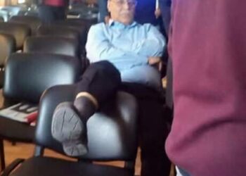 La Manouba : Ali Larayedh et Abdelhamid Jelassi "chass&eacute;s" d'un colloque